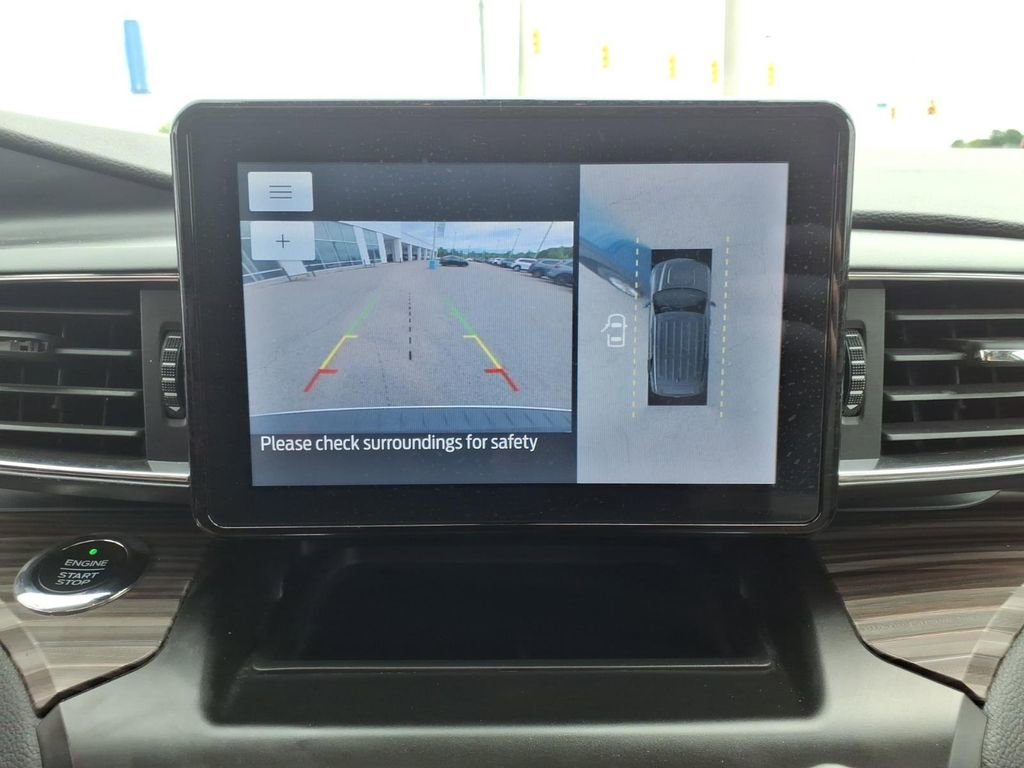 Used 2020 Ford Explorer Limited AWD/4WD image 13