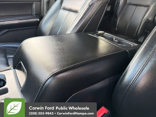 Used 2021 Ford Expedition Max XLT image 23