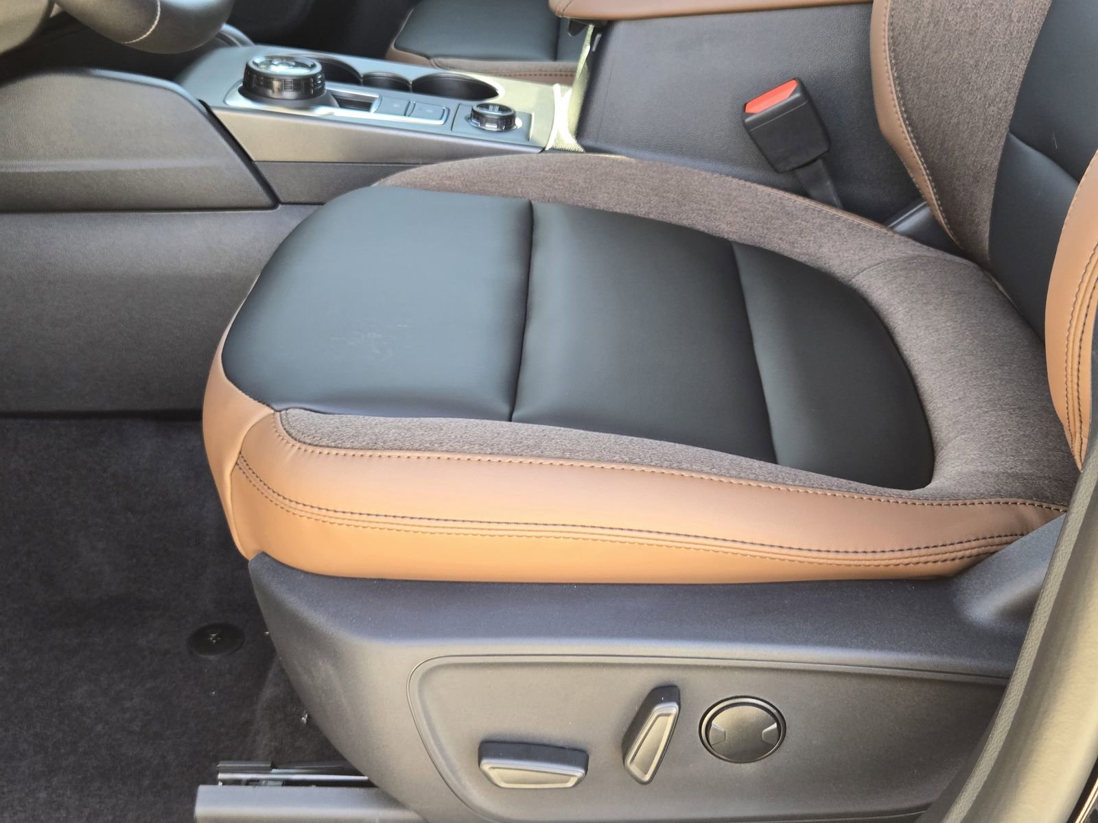 New 2025 Ford Bronco Sport Outer Banks AWD/4WD image 25