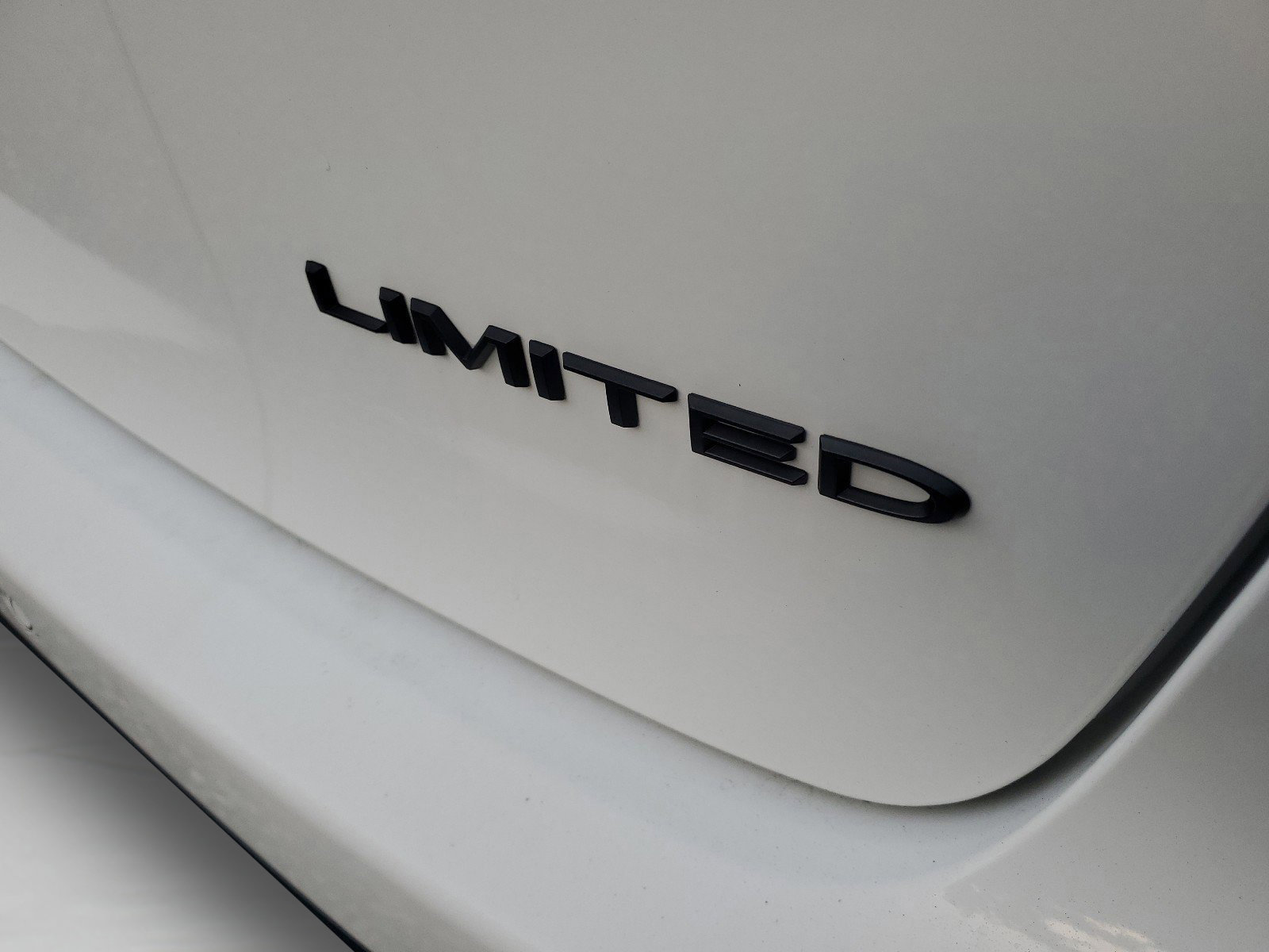 New 2026 Chrysler Pacifica Limited w/ S Appearance Package FWD image 26