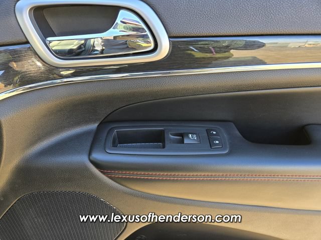 Used 2018 Jeep Grand Cherokee Trailhawk w/ Trailhawk Luxury Group AWD/4WD image 18
