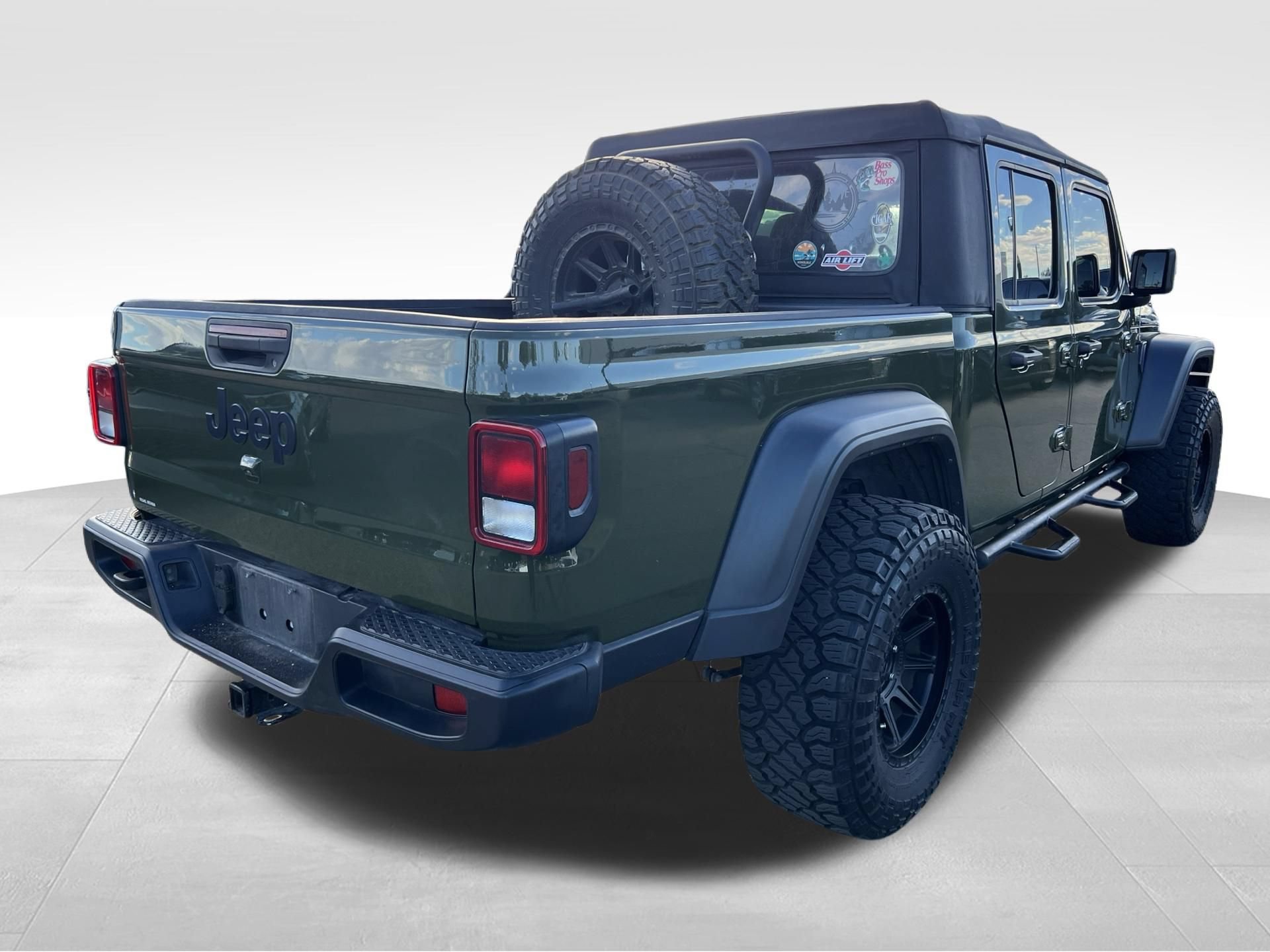 Used 2022 Jeep Gladiator Sport w/ Trailer Tow Package AWD/4WD image 5