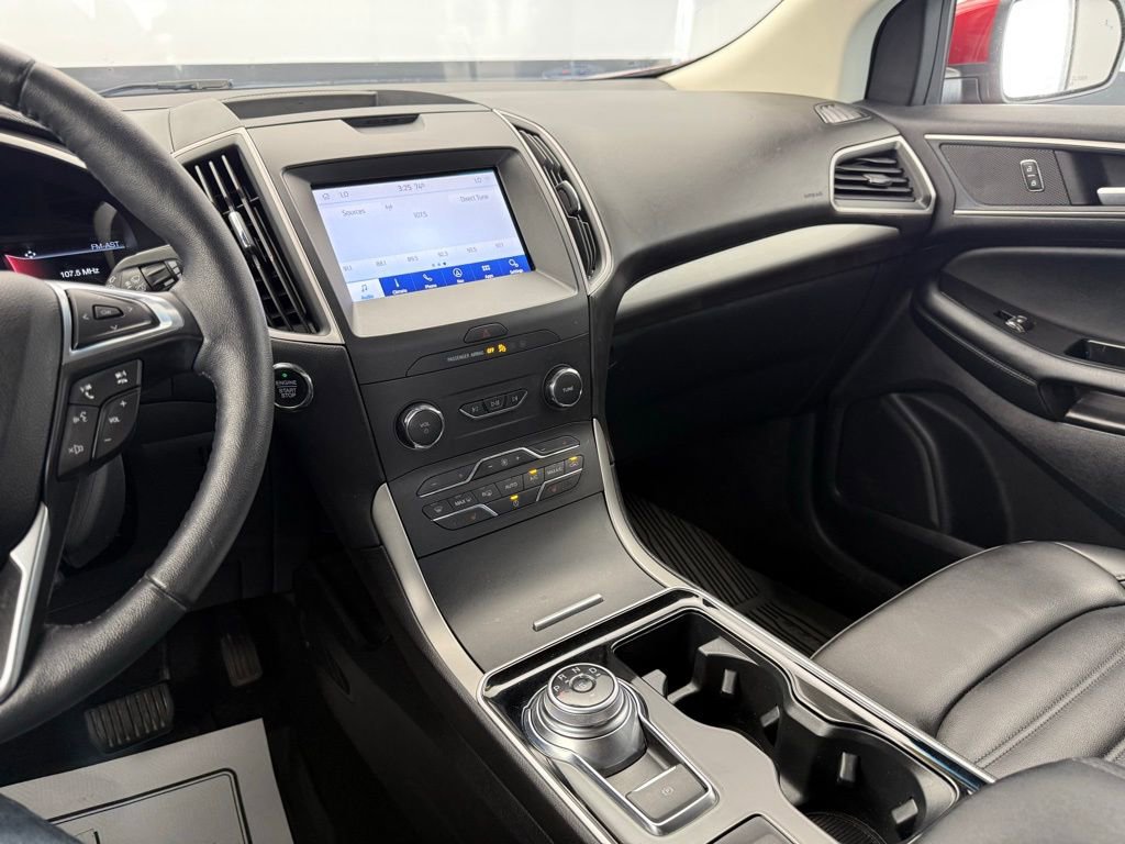 Used 2020 Ford Edge SEL w/ Convenience Package AWD/4WD image 5