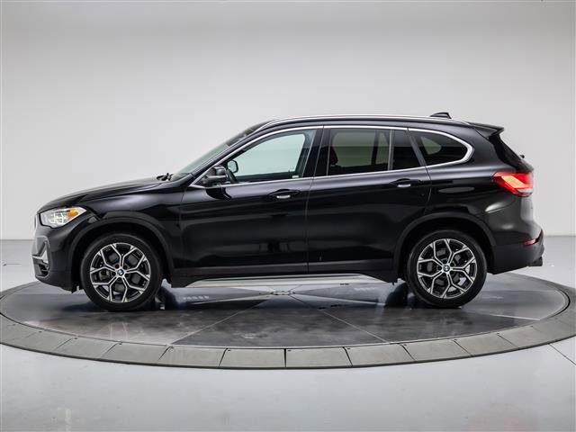 Used 2020 BMW X1 sDrive28i w/ Premium Package FWD image 2