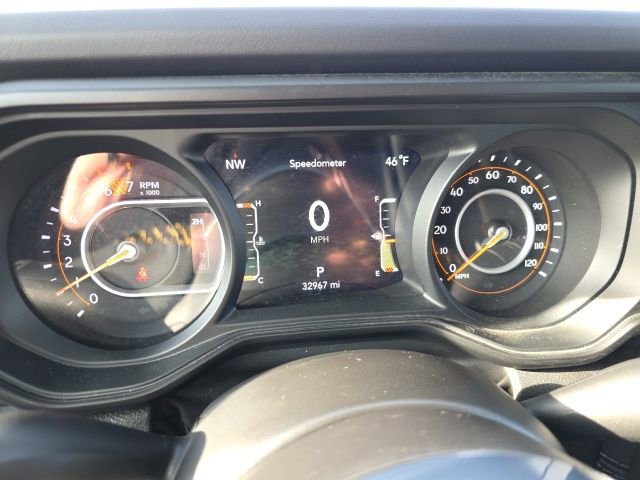 Used 2024 Jeep Wrangler Sahara w/ Technology Group image 19