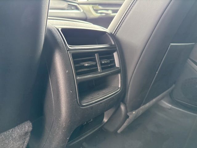 Used 2022 Cadillac XT5 Premium Luxury FWD image 10