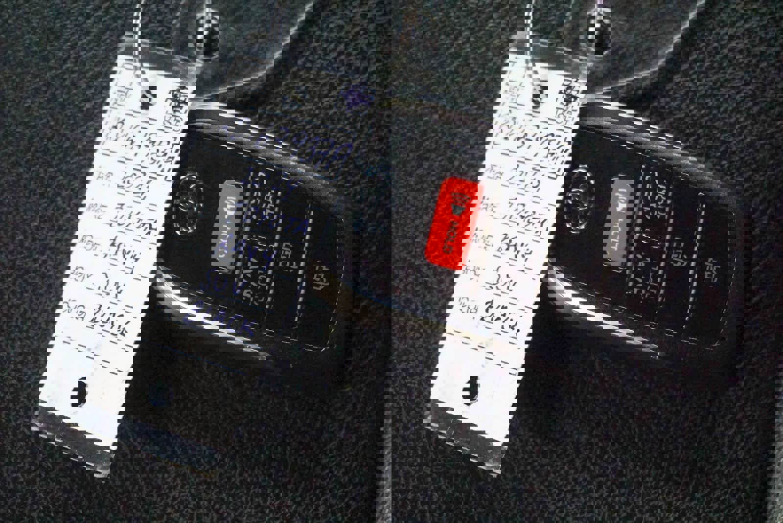 Used 2024 Toyota RAV4 SE image 32