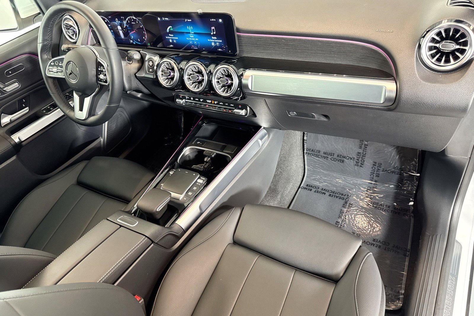 Certified 2023 Mercedes-Benz GLB 250 w/ Premium Package image 27