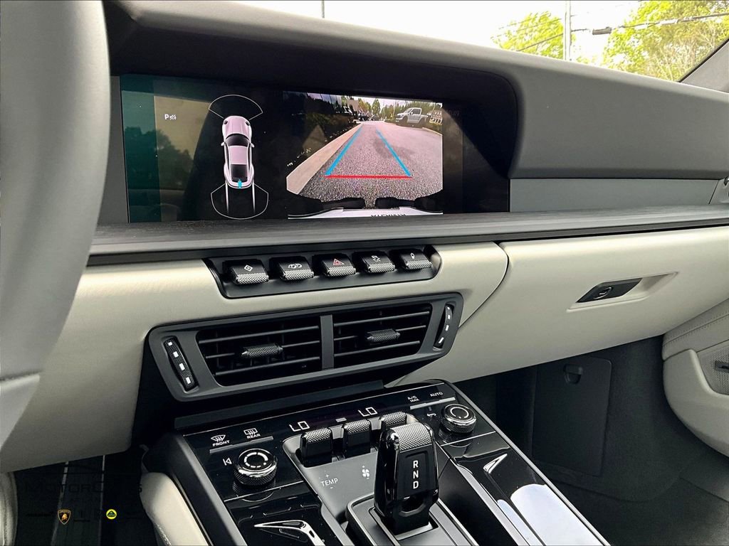 Used 2026 Porsche 911 GTS image 7