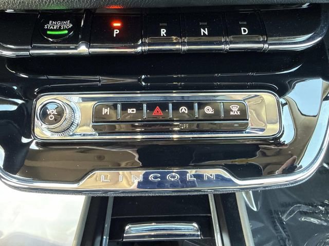 Used 2023 Lincoln Corsair Reserve w/ Equipment Group 202A image 22