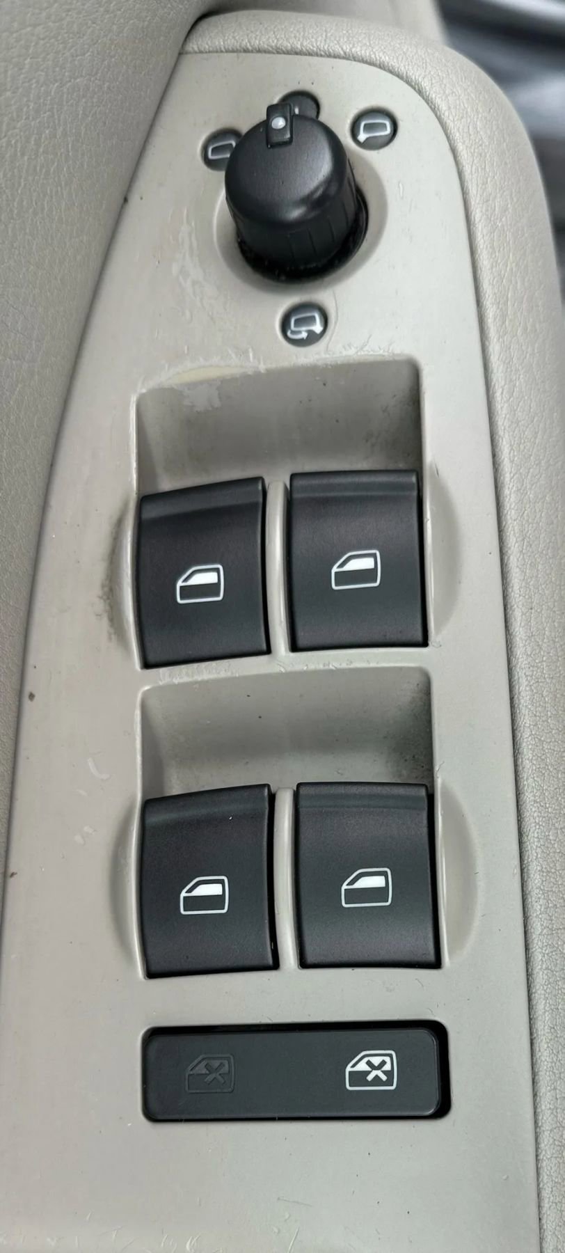 Used 2008 Audi A4 3.2 image 22