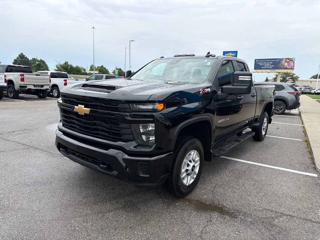 Used 2026 Chevrolet Silverado 2500 Custom w/ Custom Convenience Package AWD/4WD image 7