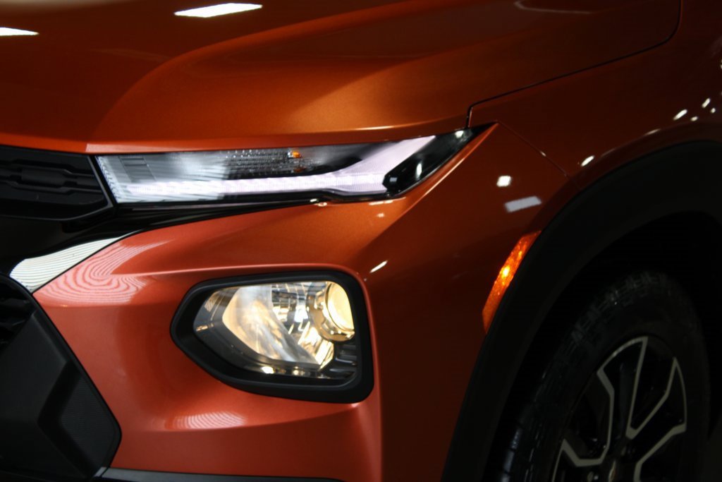 Used 2023 Chevrolet TrailBlazer ACTIV w/ Convenience Package image 2