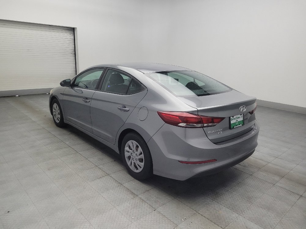 Used 2018 Hyundai Elantra SE FWD image 5