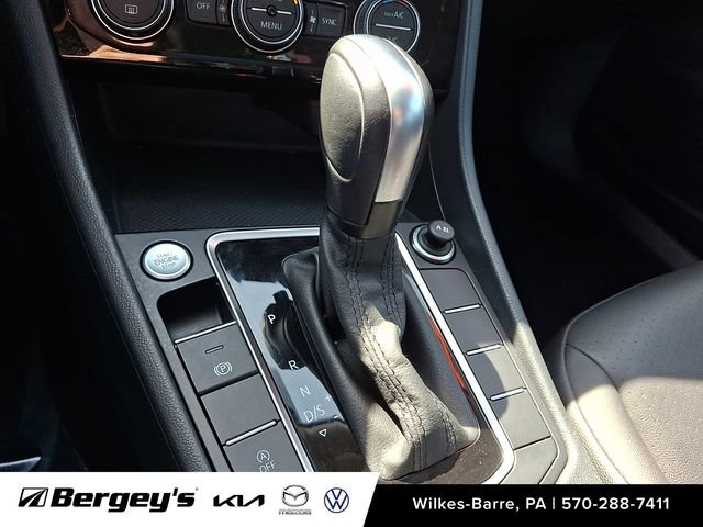 Used 2020 Volkswagen Jetta SE image 17