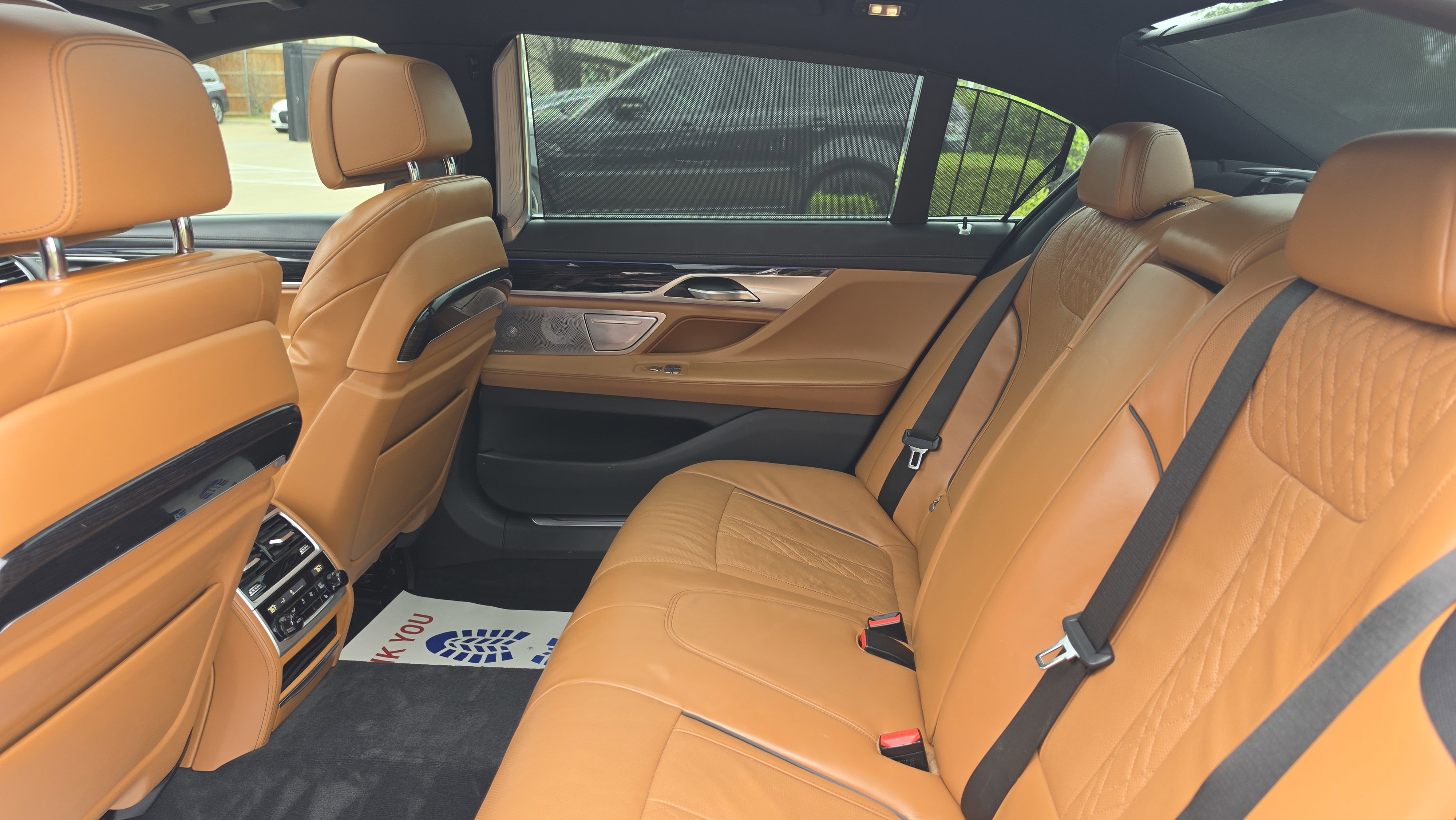 Used 2021 BMW 740i w/ M Sport Package image 22