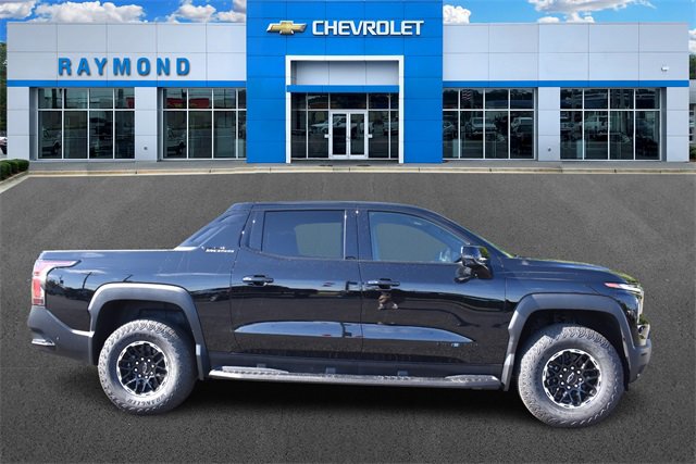 New 2026 Chevrolet Silverado EV Trail Boss image 2