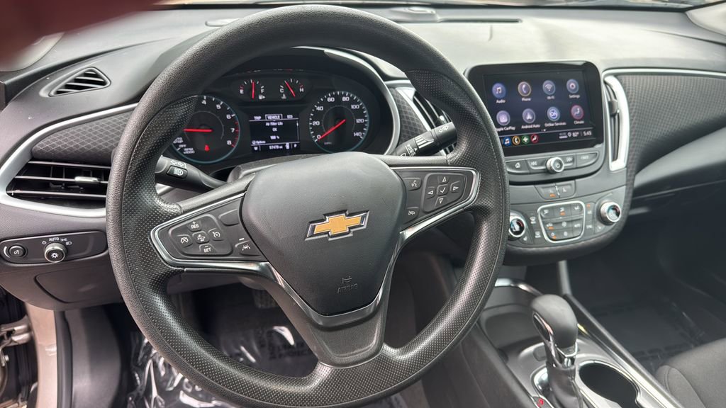 Used 2023 Chevrolet Malibu LT FWD image 14