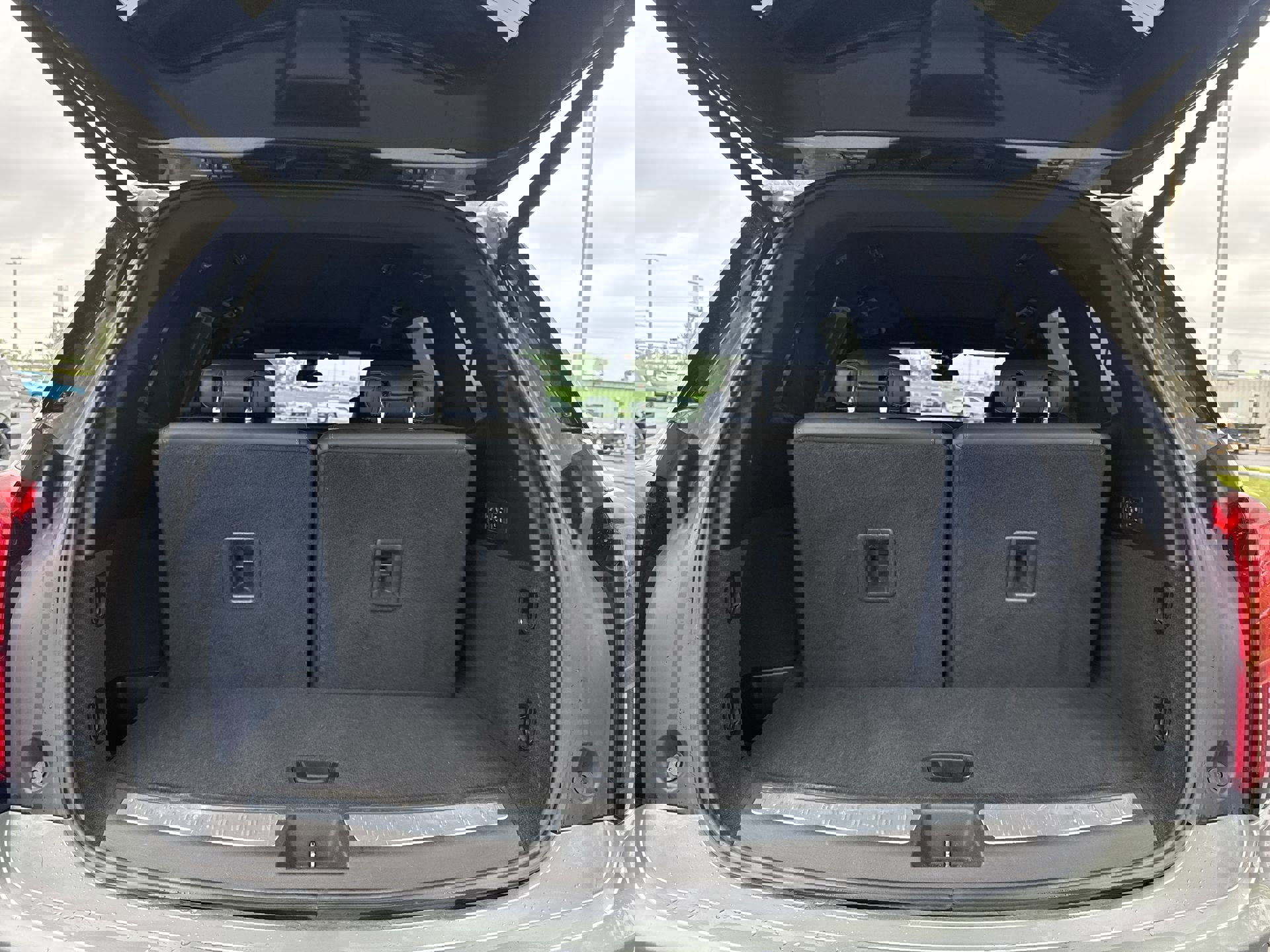 Certified 2023 Cadillac XT6 Premium Luxury FWD image 24