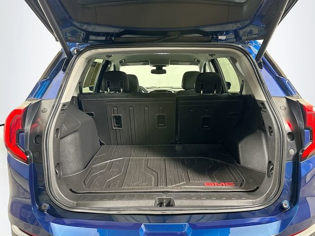 Used 2020 GMC Terrain SLE w/ Driver Convenience Package image 26
