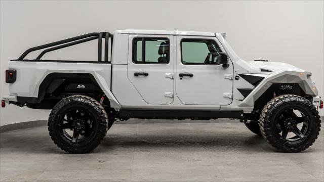 Used 2025 Jeep Gladiator Sport image 5