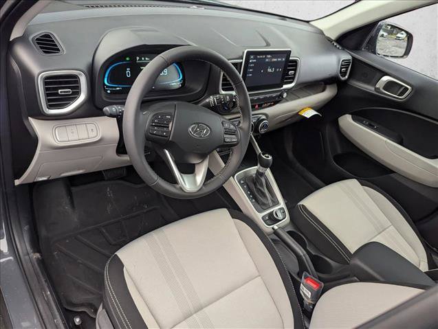 New 2026 Hyundai Venue SEL FWD image 3