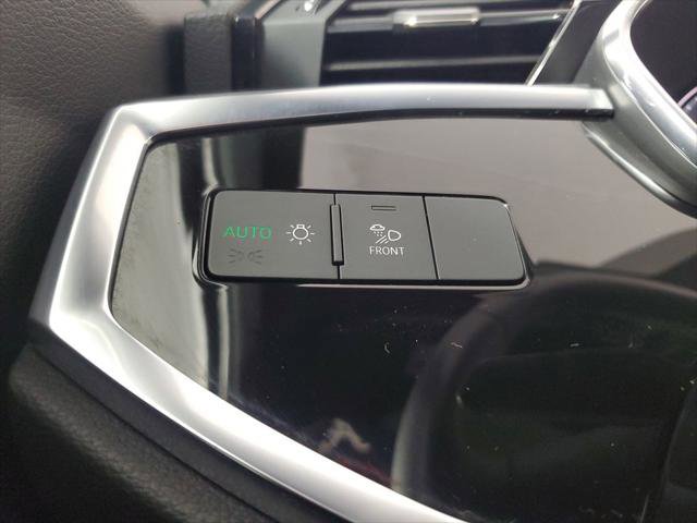 Certified 2019 Audi Q3 2.0T Premium Plus w/ Premium Plus Package AWD/4WD image 35