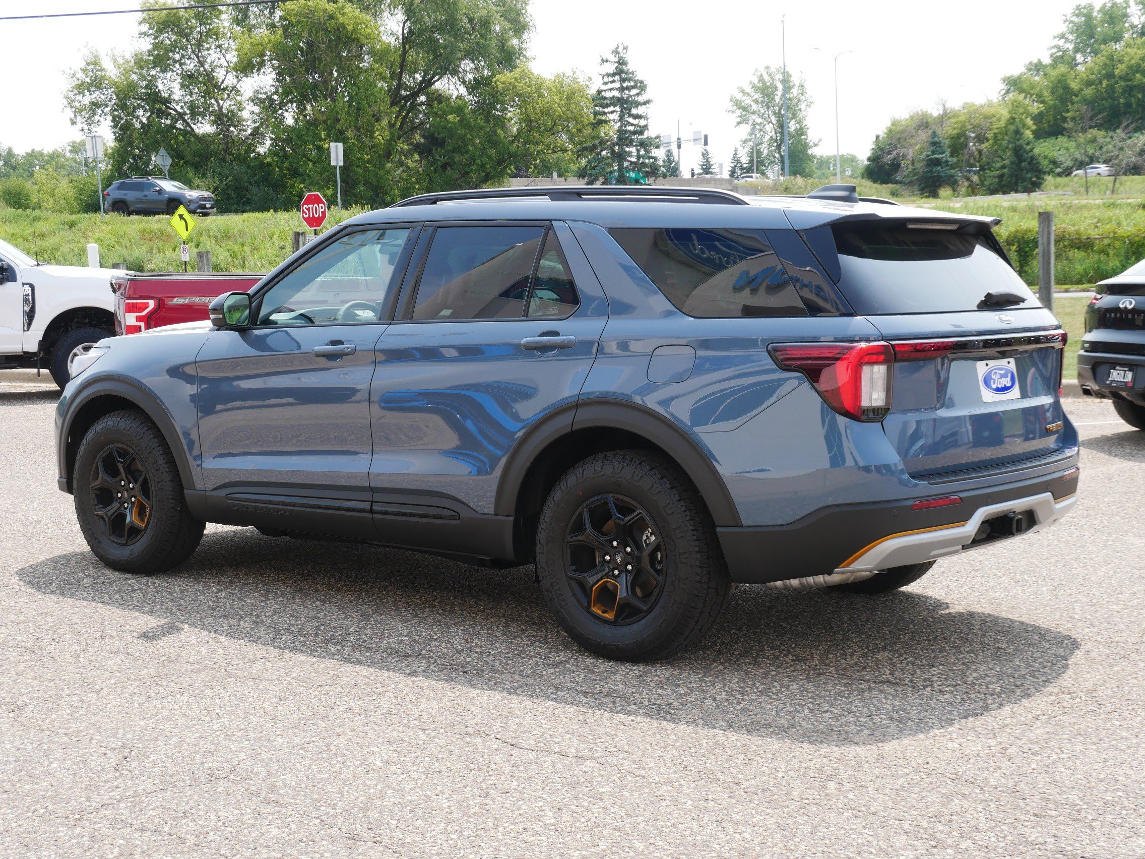 New 2026 Ford Explorer Tremor w/ Tremor Ultimate Package AWD/4WD image 2