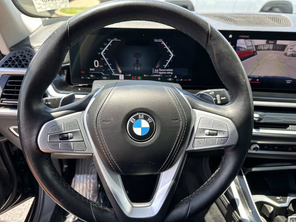 Used 2023 BMW X7 xDrive40i w/ Climate Comfort Package AWD/4WD image 17