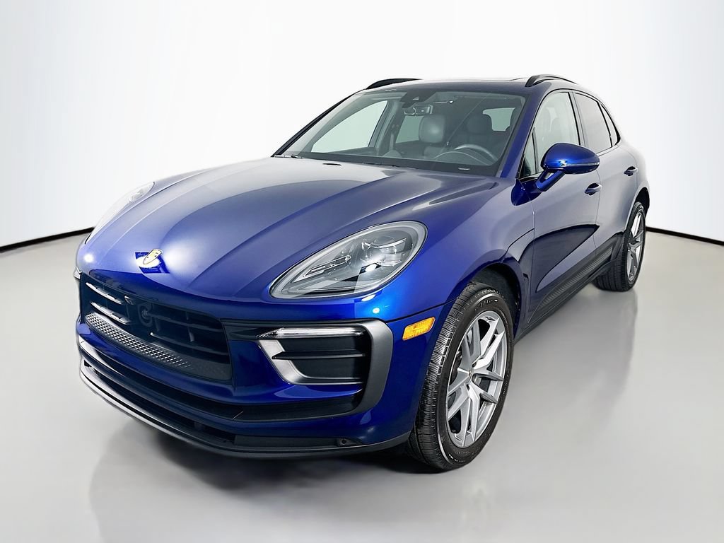 New 2025 Porsche Macan AWD/4WD image 1