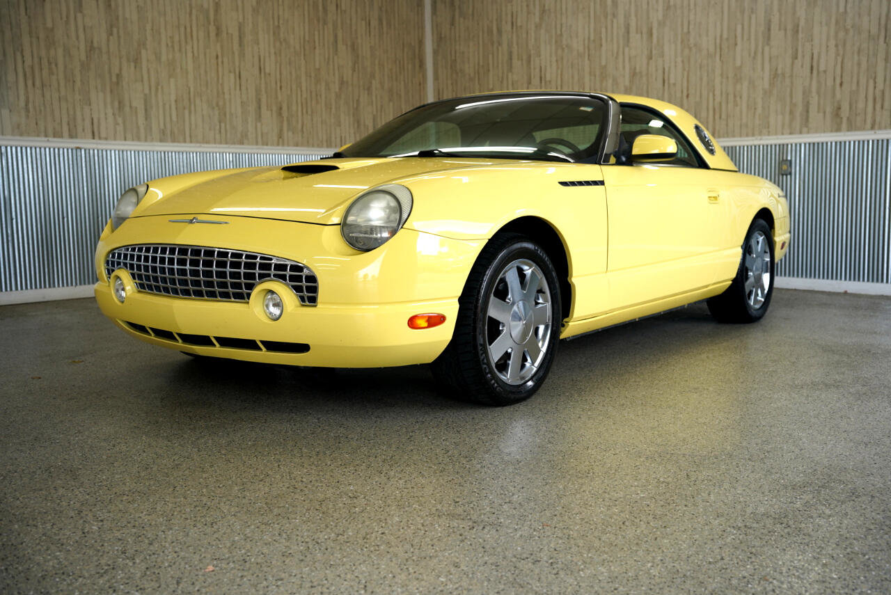 Used 2002 Ford Thunderbird image 4
