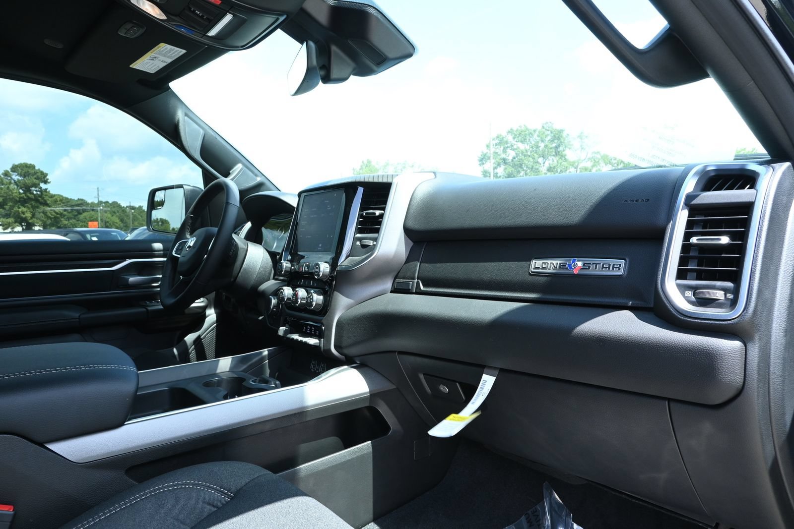 New 2026 RAM 1500 Lone Star w/ Night Edition AWD/4WD image 36