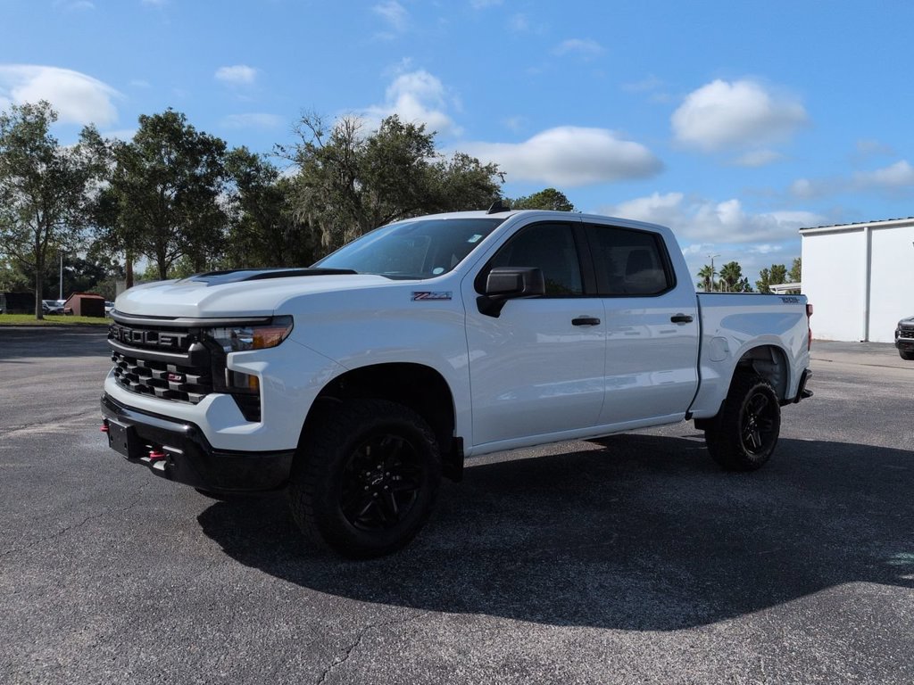Used 2025 Chevrolet Silverado 1500 Custom Trail Boss AWD/4WD image 8