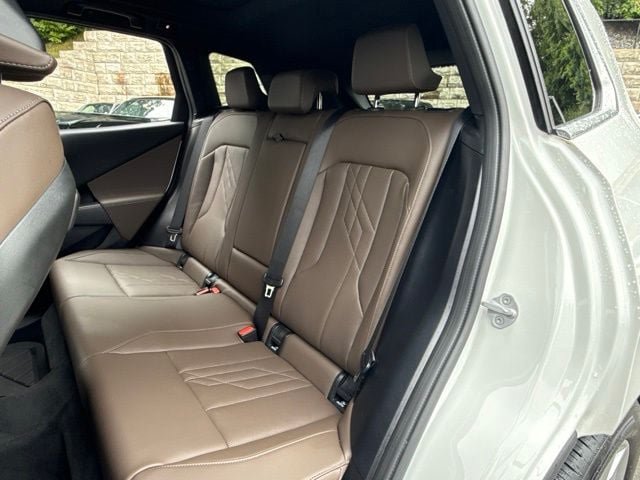Certified 2025 BMW X3 xDrive30i w/ Convenience Package AWD/4WD image 31