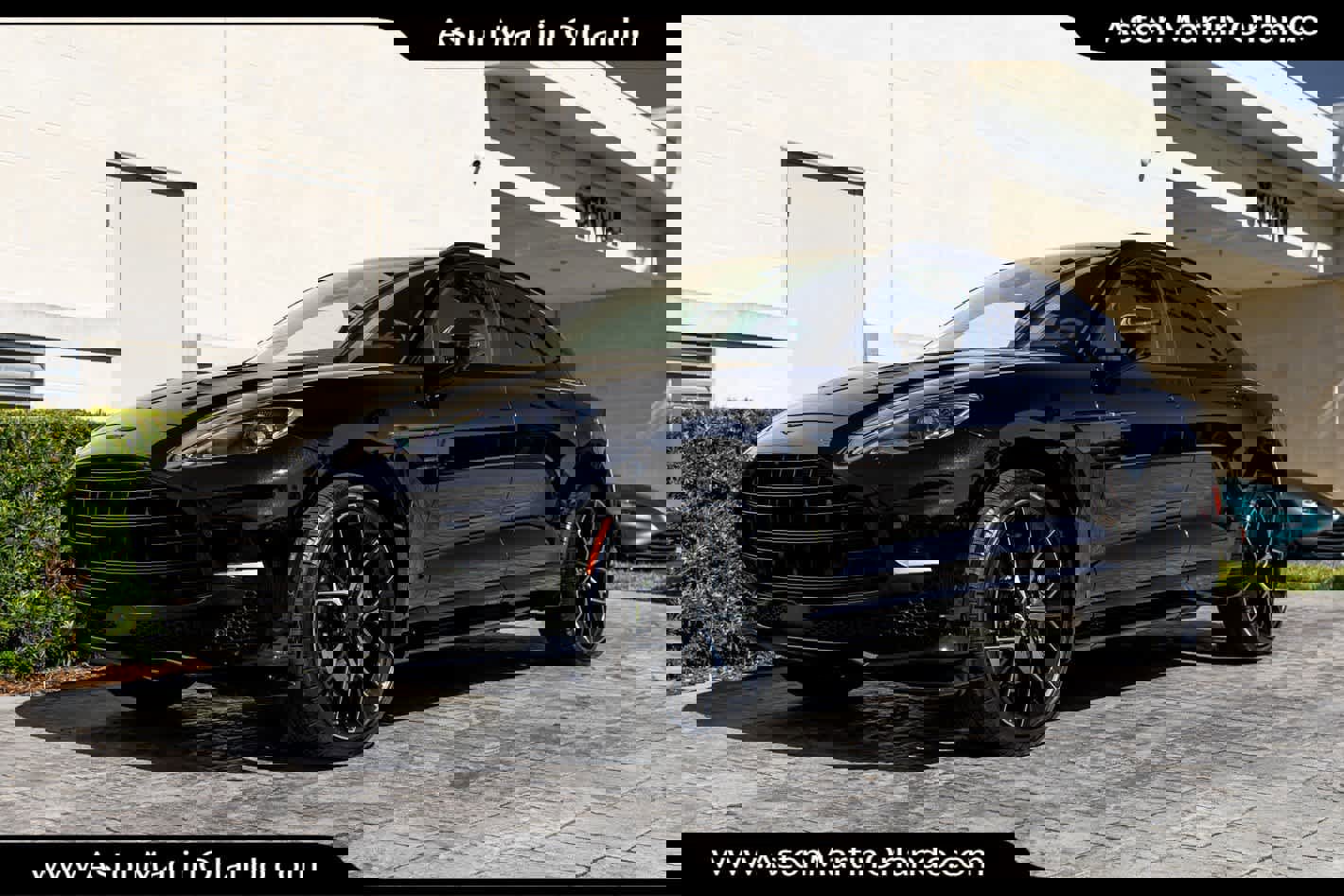 Used 2025 Aston Martin DBX 707 image 37