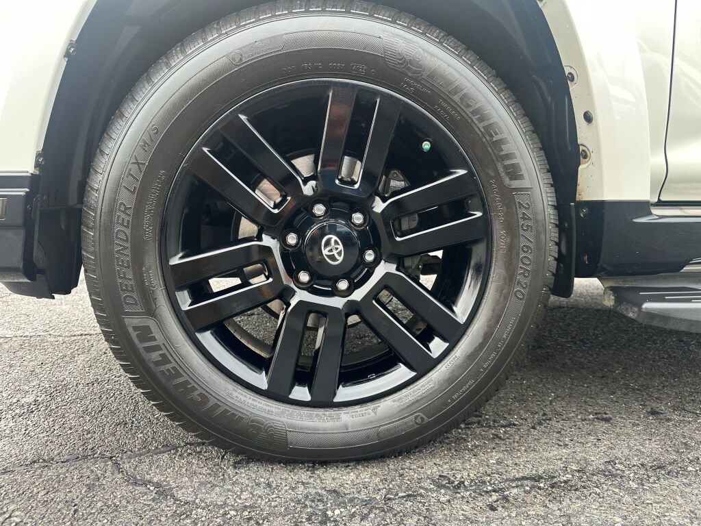 Used 2020 Toyota 4Runner Nightshade image 40