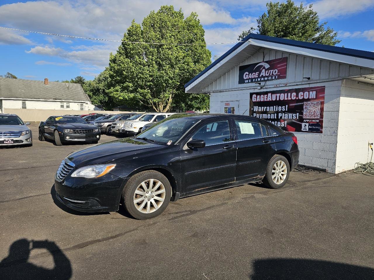 Used 2013 Chrysler 200 Touring FWD image 5