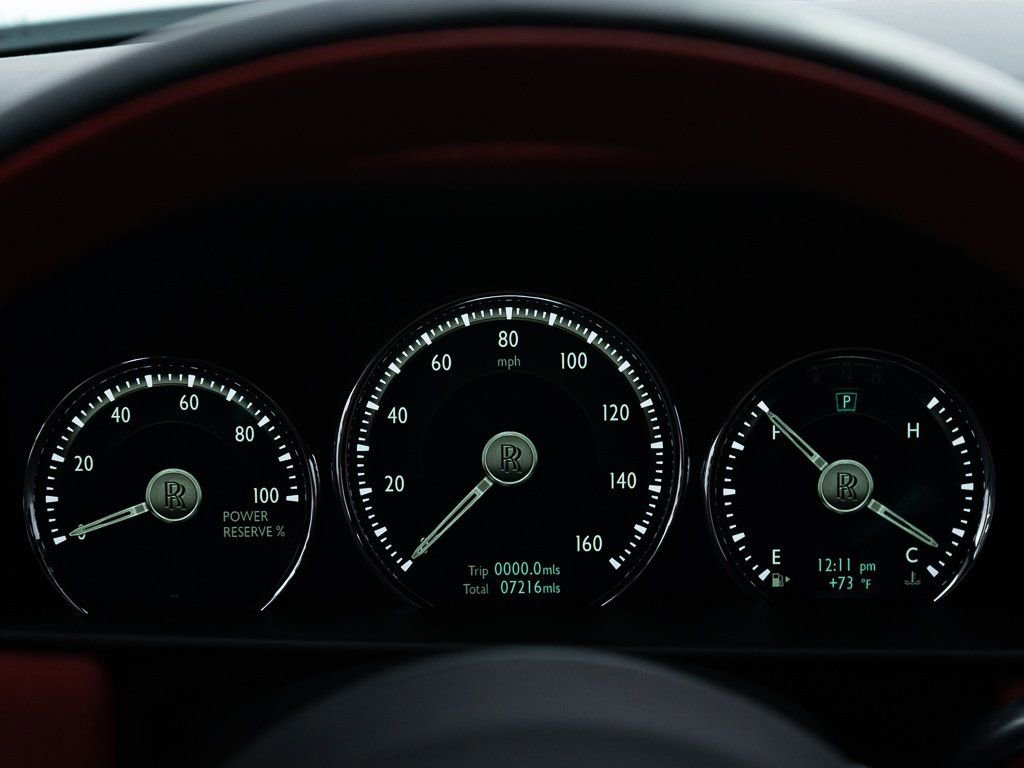 Certified 2024 Rolls-Royce Cullinan image 38