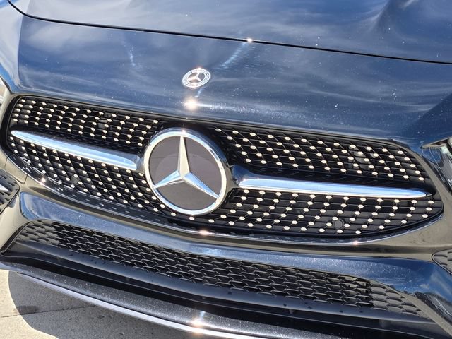 Used 2021 Mercedes-Benz CLA 250 4MATIC image 34