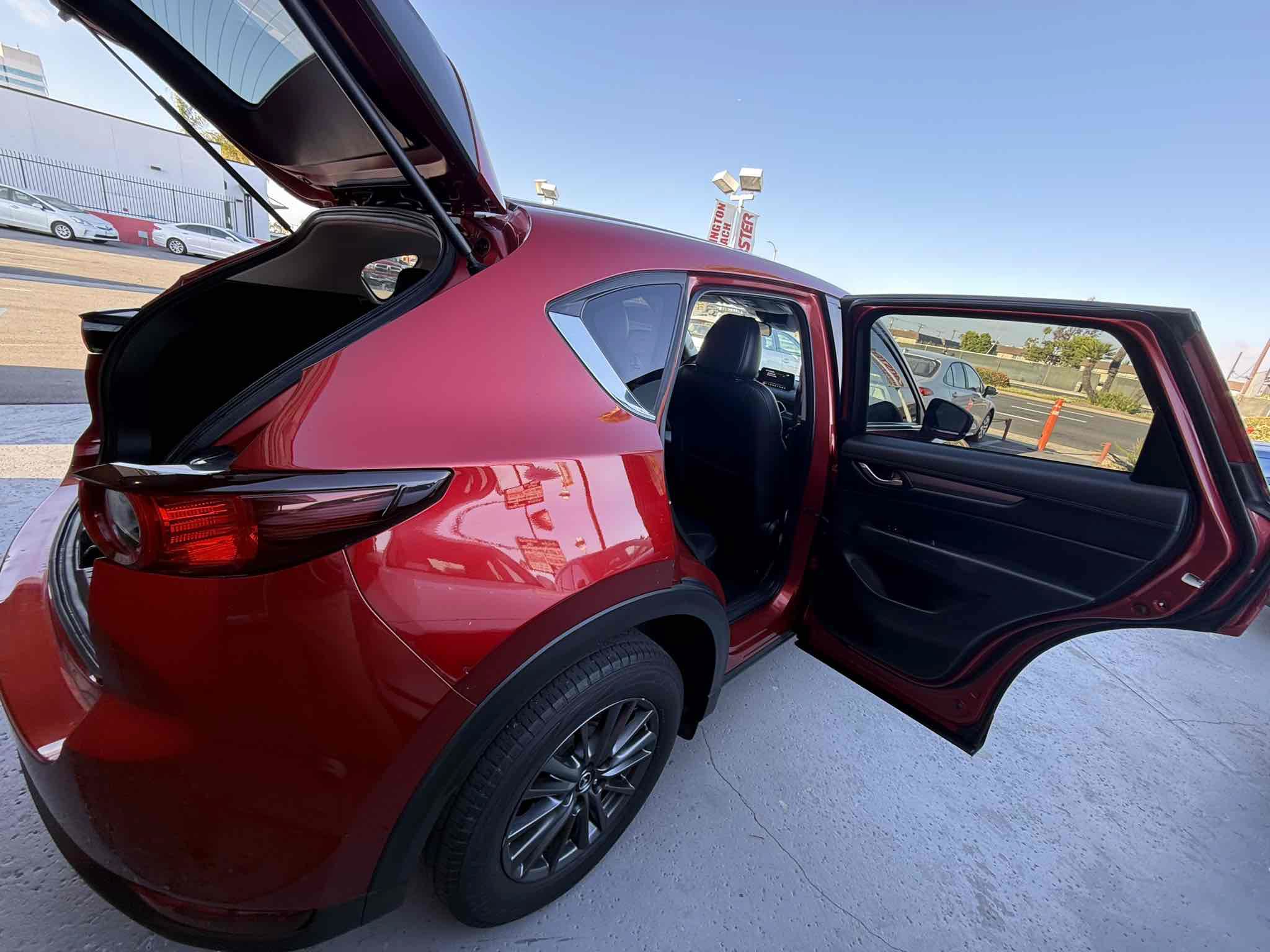 Used 2019 MAZDA CX-5 Touring FWD image 32