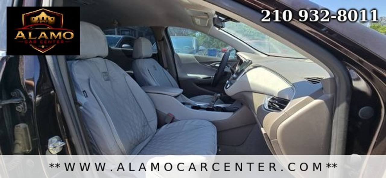 Used 2020 Chevrolet Malibu LT FWD image 16