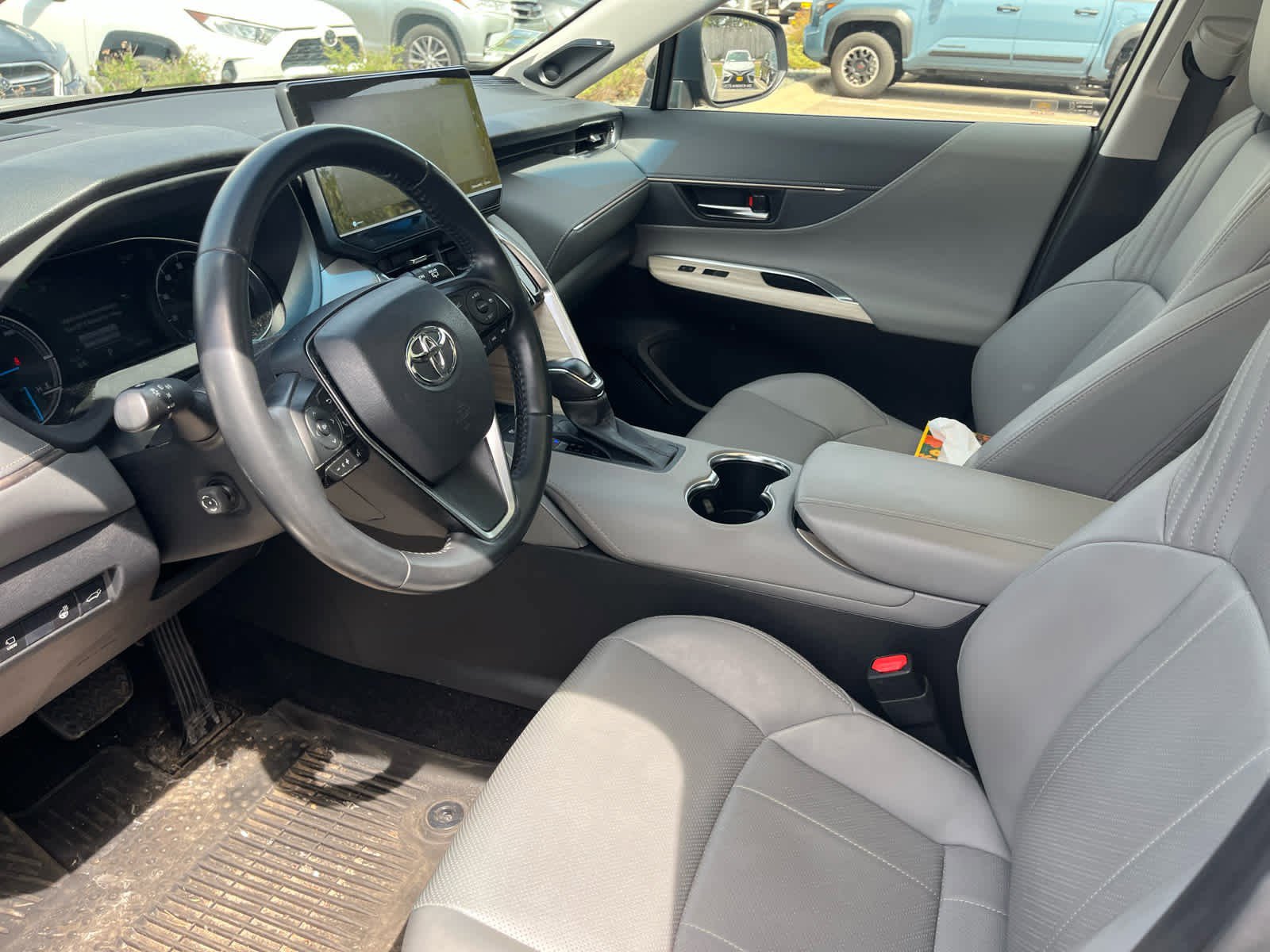 Used 2021 Toyota Venza Limited w/ Advanced Technology Package AWD/4WD image 9