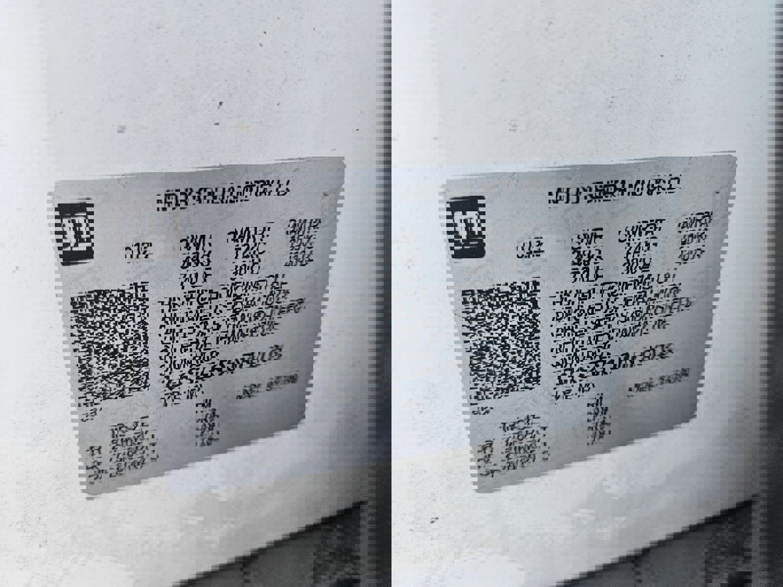 Used 2022 GMC Yukon XL SLT w/ SLT Premium Package image 32