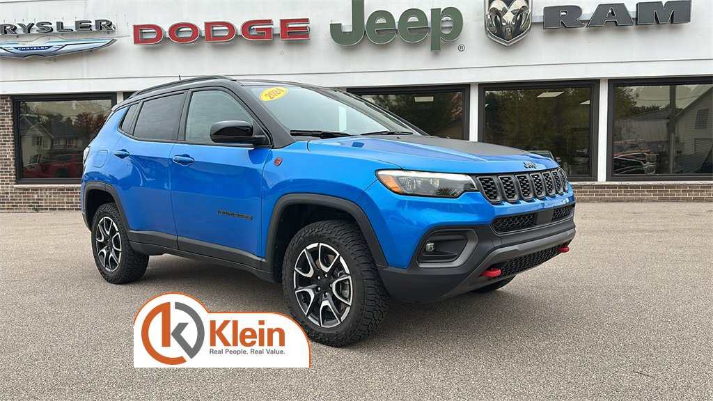 Used 2024 Jeep Compass Trailhawk w/ Trailhawk Elite Group