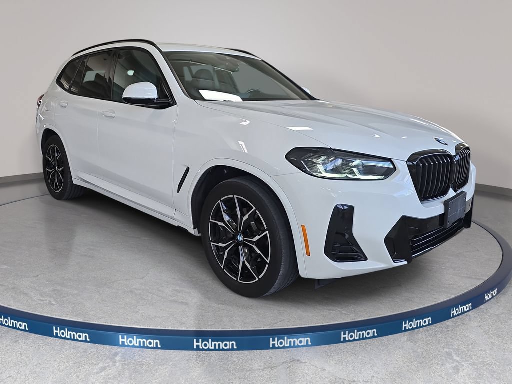 Certified 2024 BMW X3 xDrive30i w/ Premium Package AWD/4WD image 3