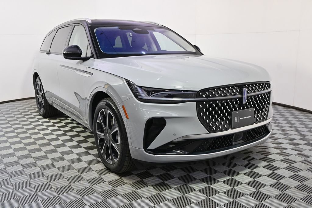 New 2026 Lincoln Nautilus Reserve image 9