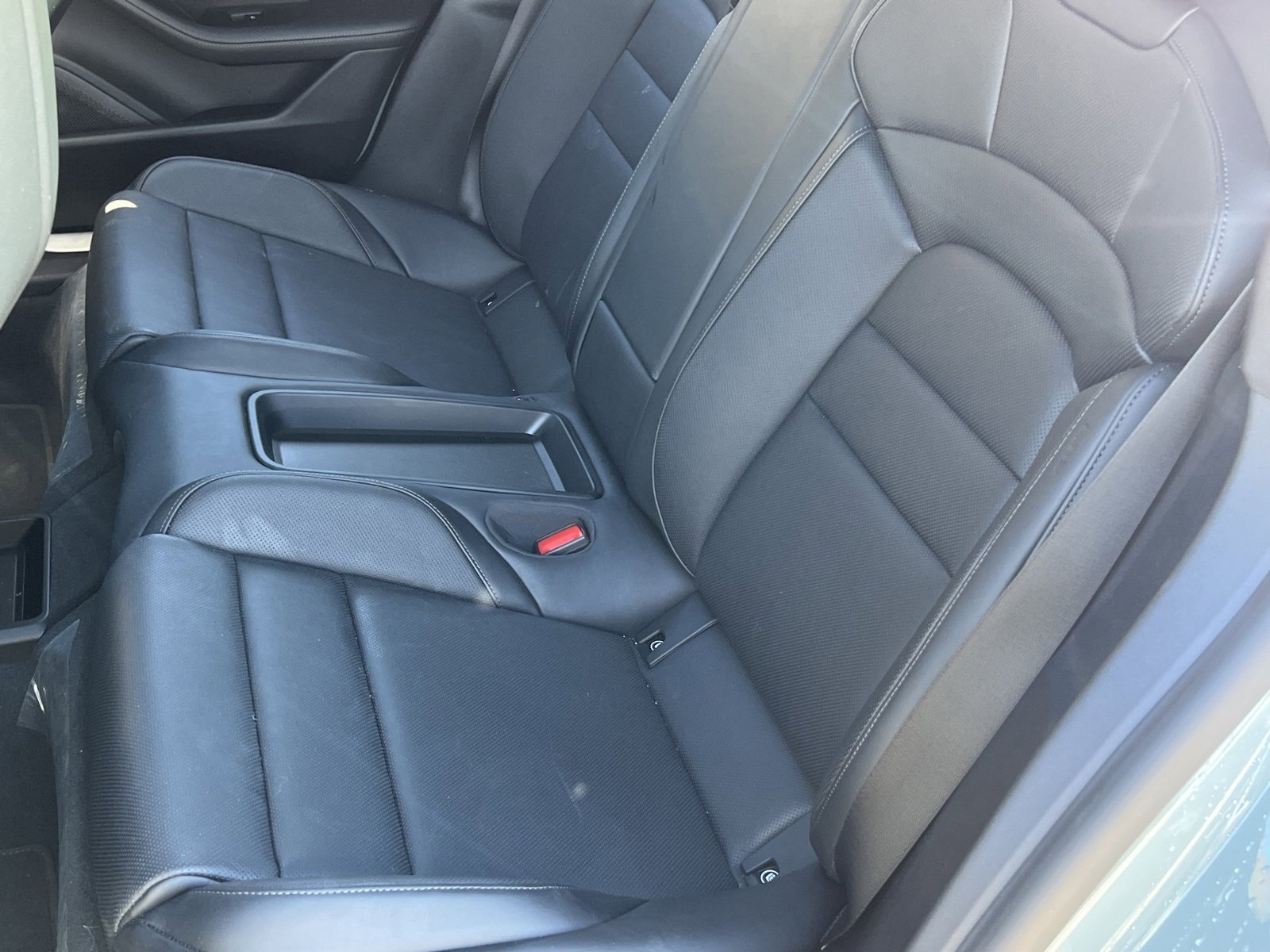 Certified 2025 Porsche Taycan image 16