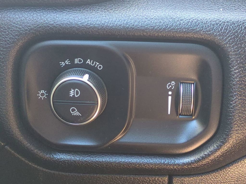 Used 2022 RAM 1500 Big Horn image 29