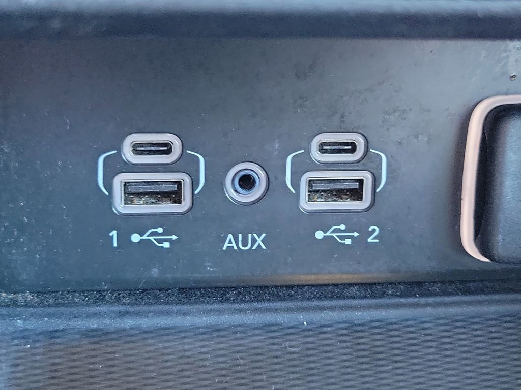 Used 2022 Jeep Grand Cherokee L Laredo image 30