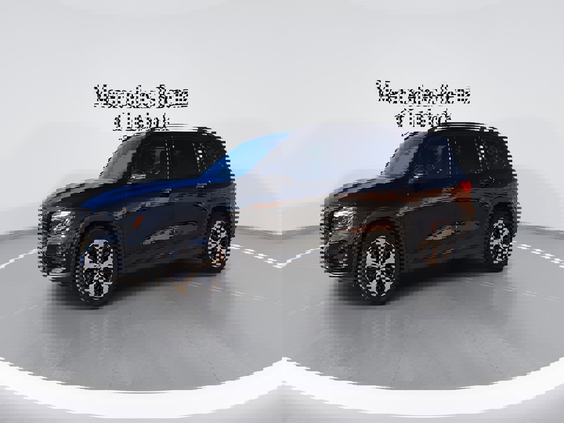 New 2025 Mercedes-Benz GLB 250 image 5